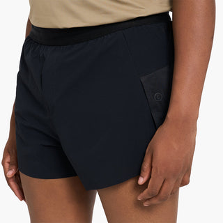 Model_Text: model is 5'10" and wears a large