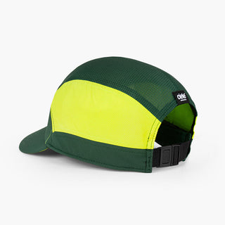 back view of the ciele athletics FTSCap unisex running hat with a curved brim in emerald color