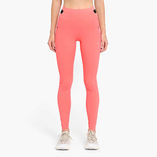 Model_Text: model is 5'5" and wears a small